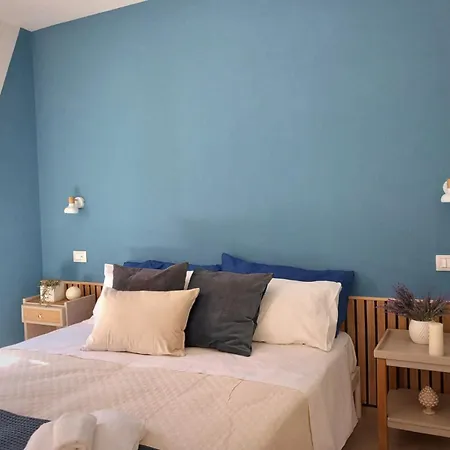 Charming & Bright Near The Casa de Férias