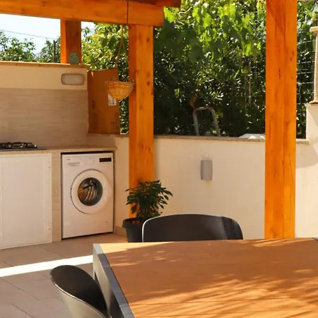 Charming & Bright Near The Castelluzzo